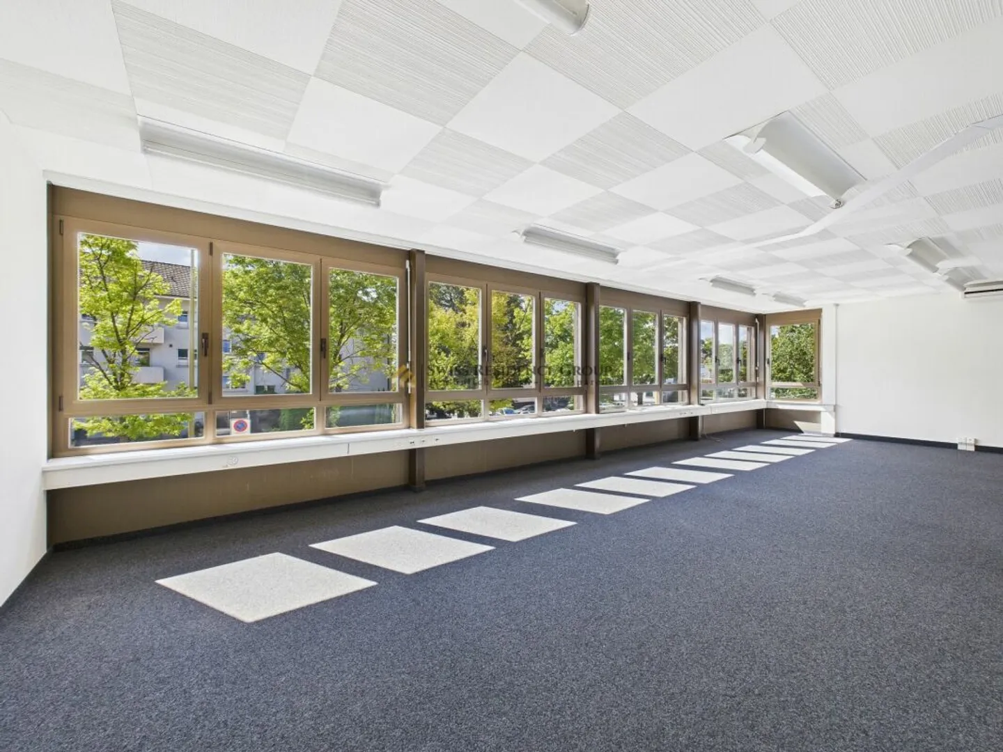 Repräsantives Büro im Herzen von Bülach - Foto 2 von 12