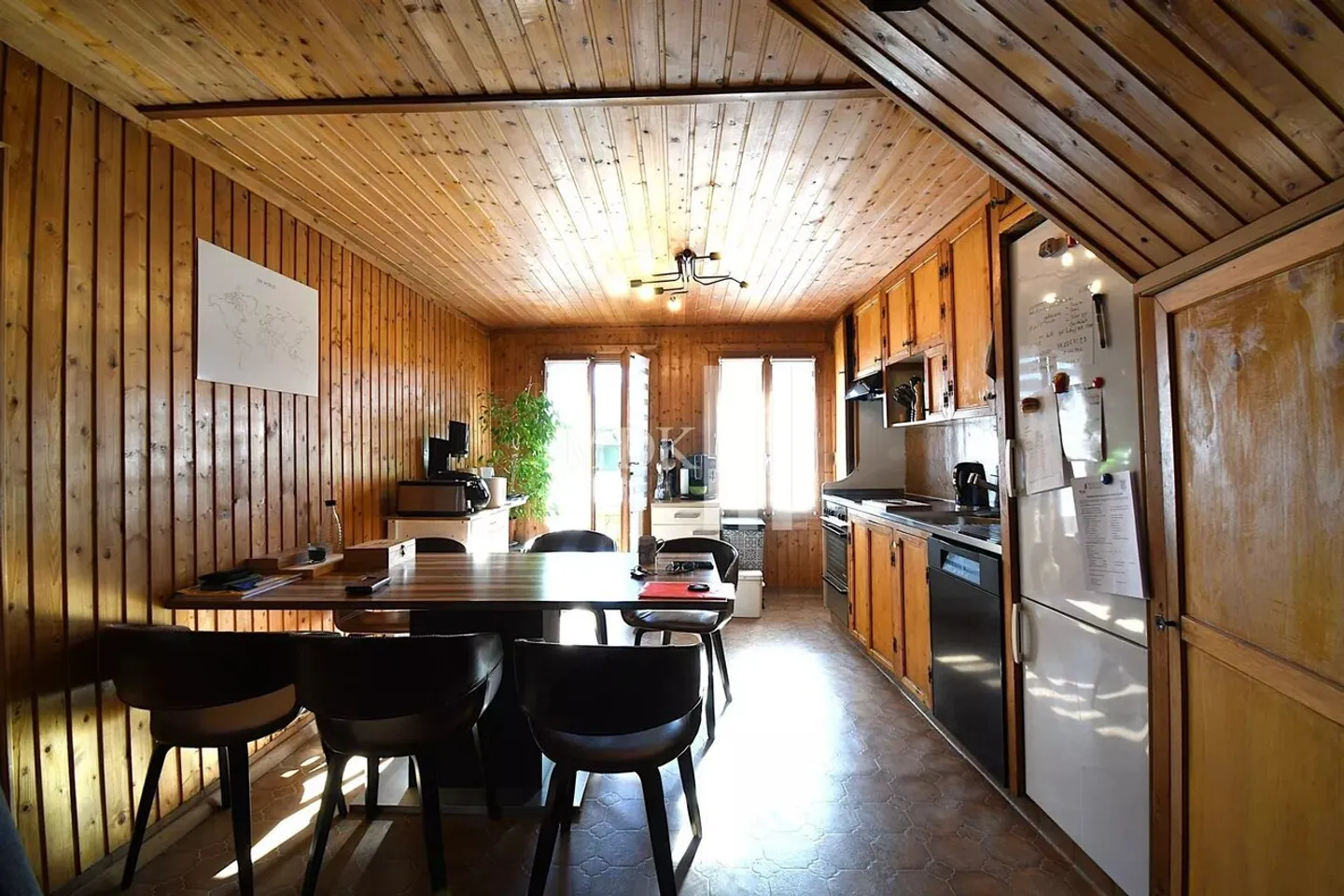 Zu vermieten in Monthey eine geräumige 5,5-Zimmer-Wohnung - Foto 2 von 7