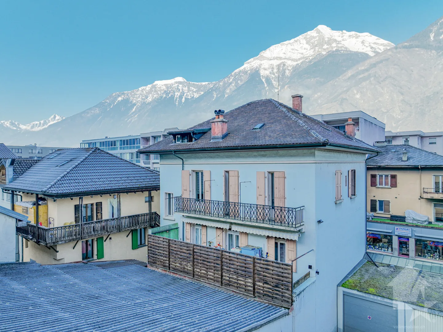 Proprietà detenuta come investimento finanziario con due depositi nel cuore di Saxon - Foto 6 di 21
