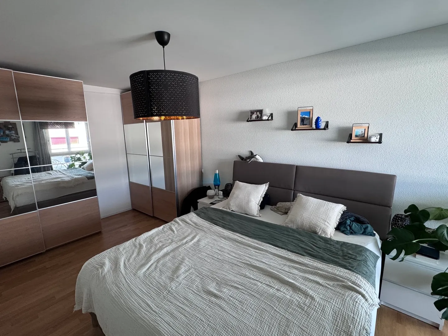 Bright 3.5 Room Apartment - Photo 4 of 9