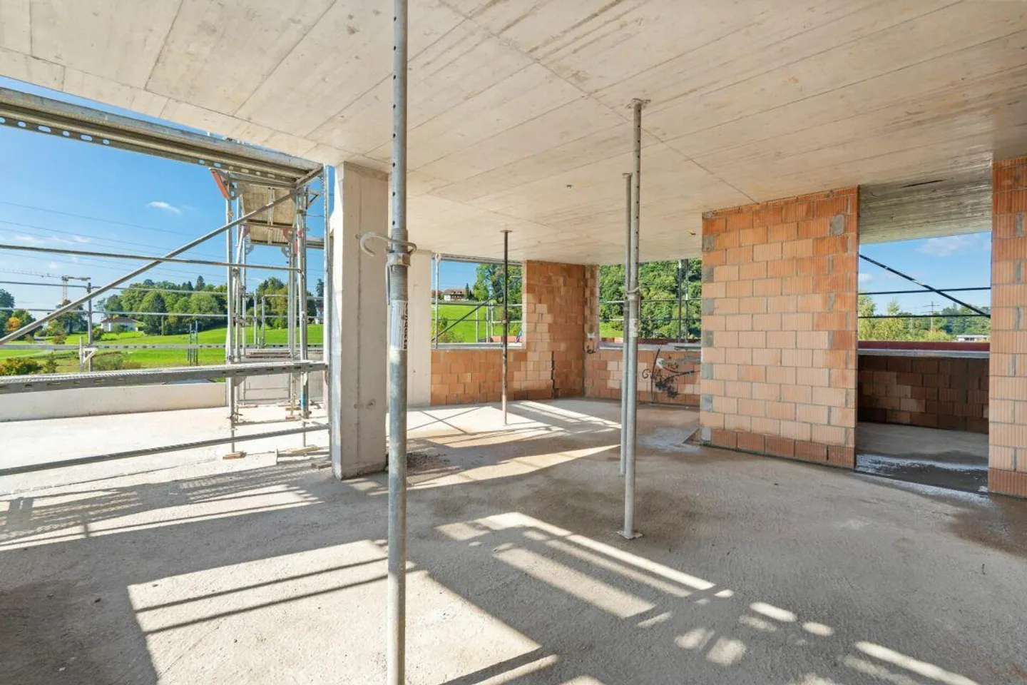 Visita del cantiere possibile! Appartamento attico in posizione centrale - Foto 5 di 7