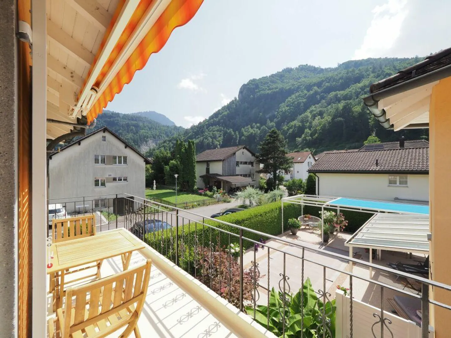 2 well-kept apartments in a quiet and central location - Photo 3 of 8