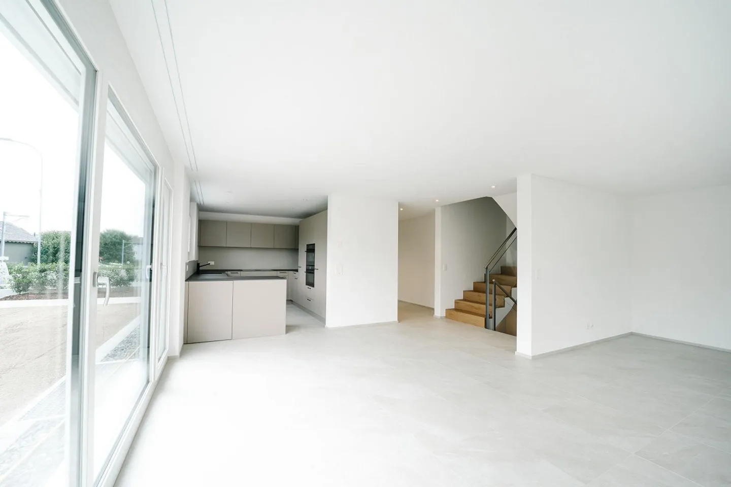 6.5 Room House for Sale - Photo 4 of 10