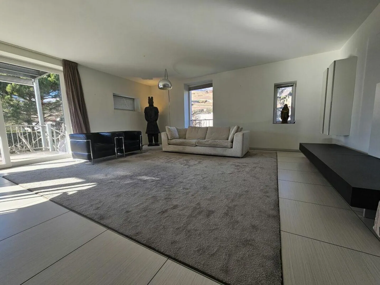 4.5-room apartment on the ground floor with private garden in Uv... - Photo 1 of 5