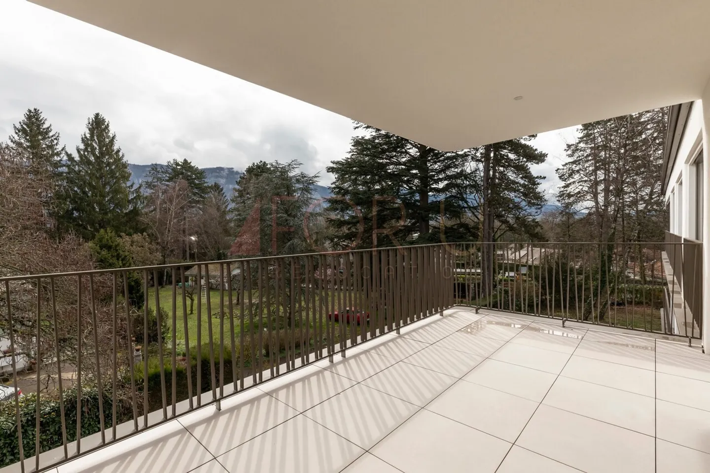 Wunderschöne moderne 3-Zimmer-Penthouse mit Terrasse in Vessy - Foto 1 von 12