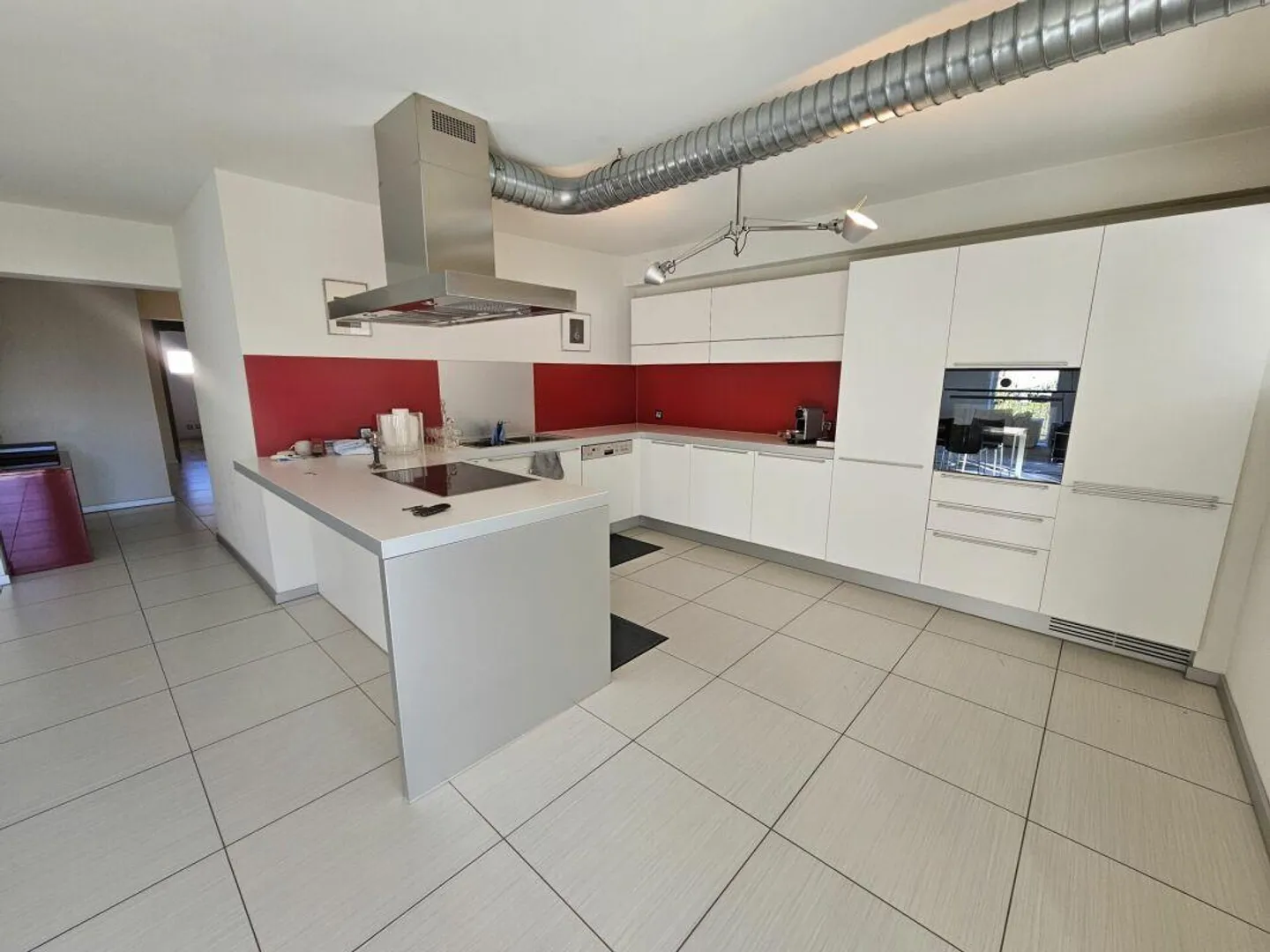 4.5-room apartment on the ground floor with private garden in Uv... - Photo 2 of 5