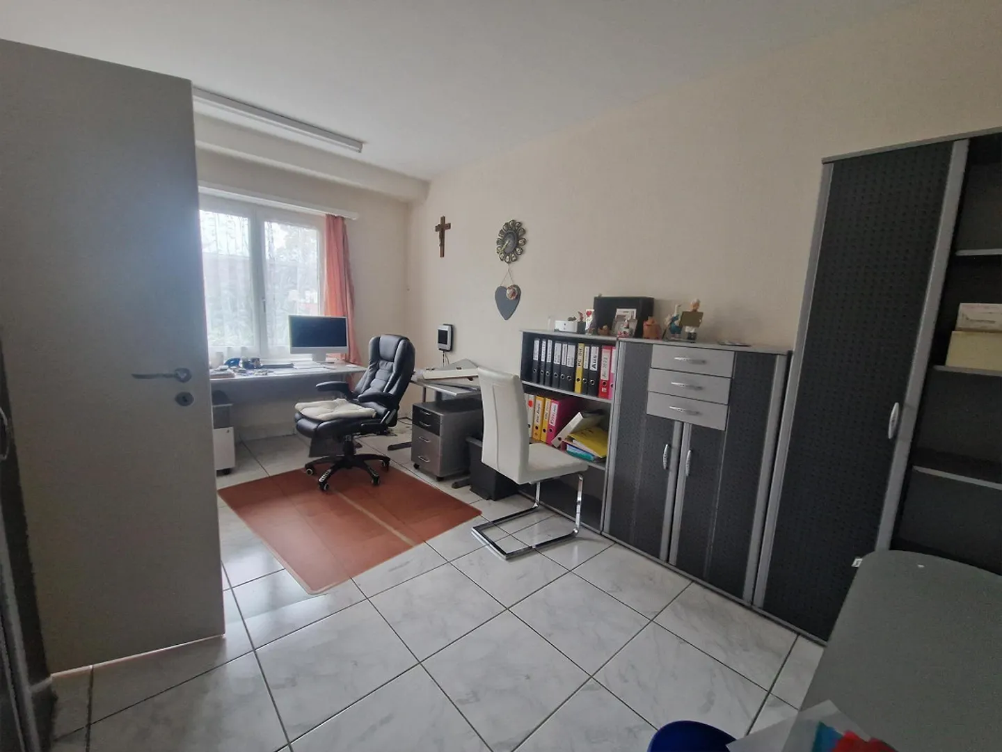 Mehrfamilienhaus mit Potential/Gewerbenebenbau/Bauland - Foto 8 von 14