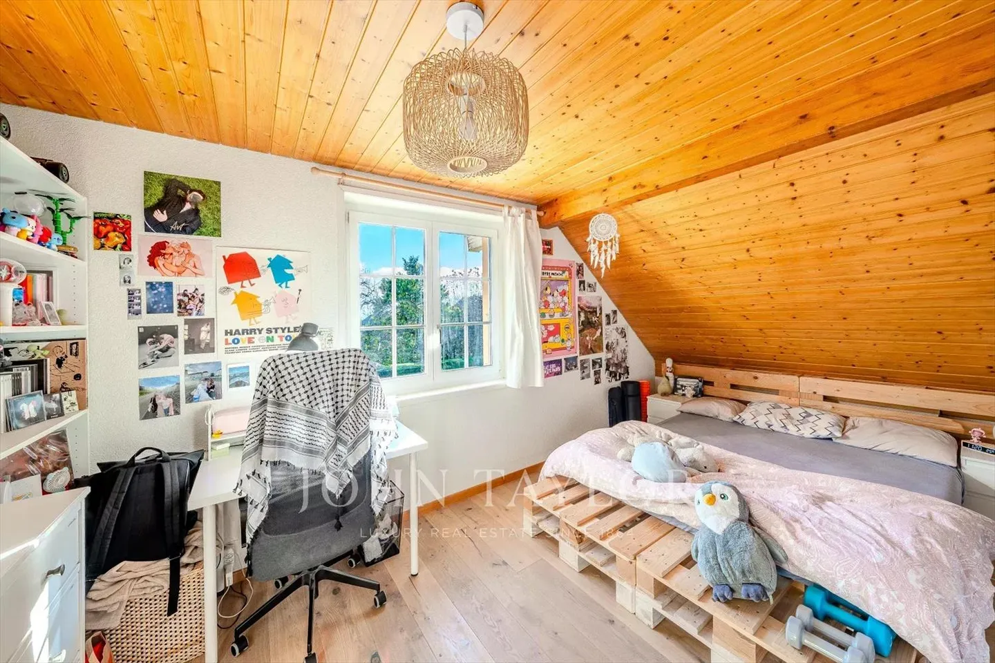 Élégante villa jumelle dans un quartier très prisé de Coppet - Photo 6 sur 12