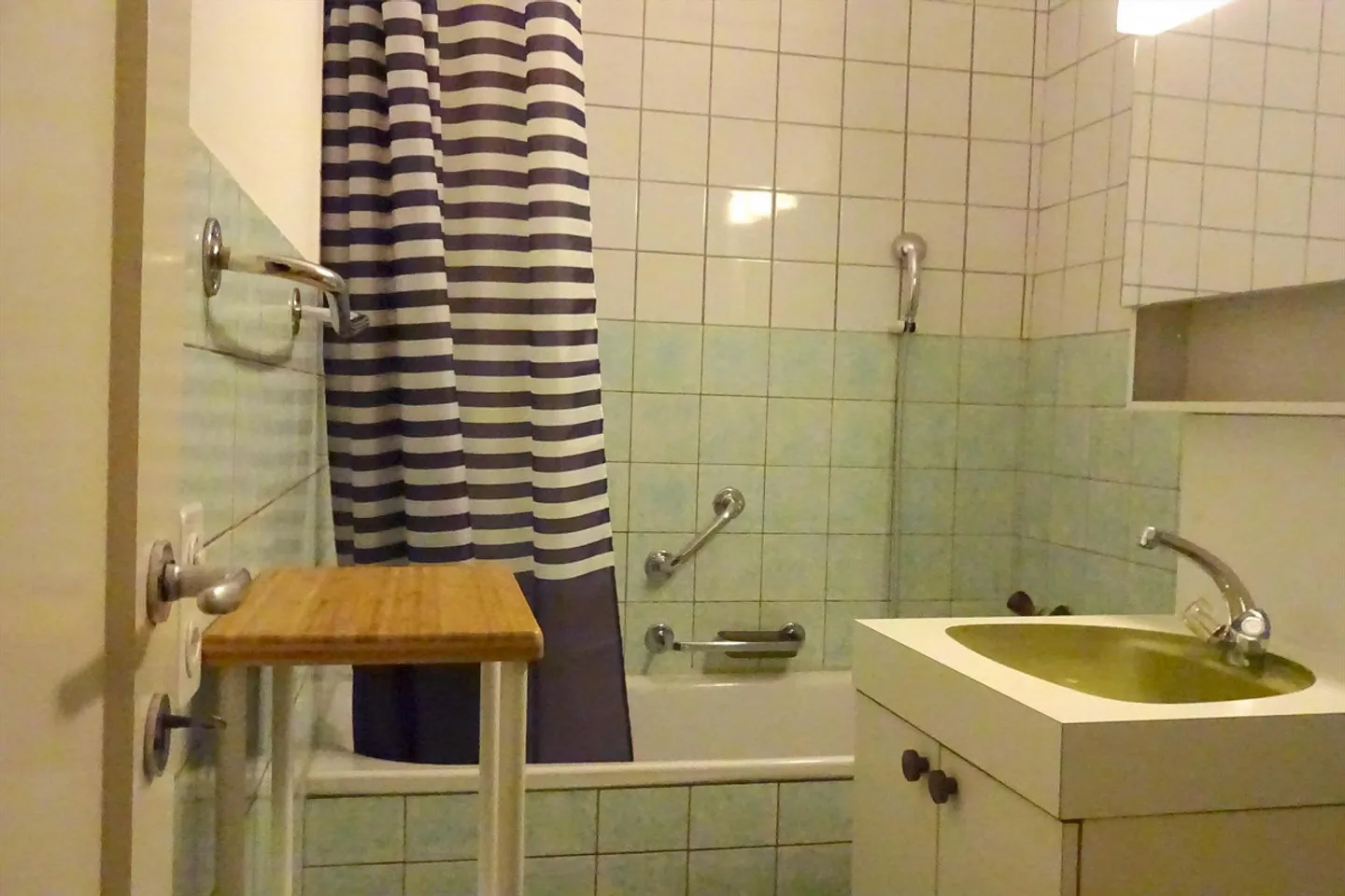Beautifully furnished studio near Badischer Bahnhof - Photo 4 of 7
