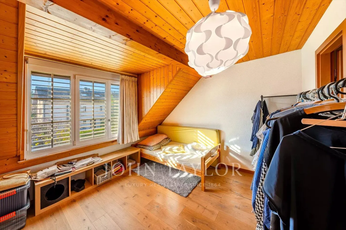 Élégante villa jumelle dans un quartier très prisé de Coppet - Photo 5 sur 12