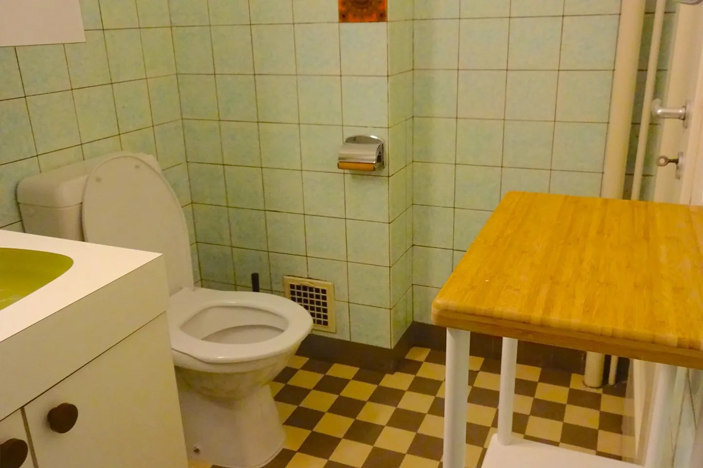 Beautifully furnished studio near Badischer Bahnhof - Photo 3 of 7