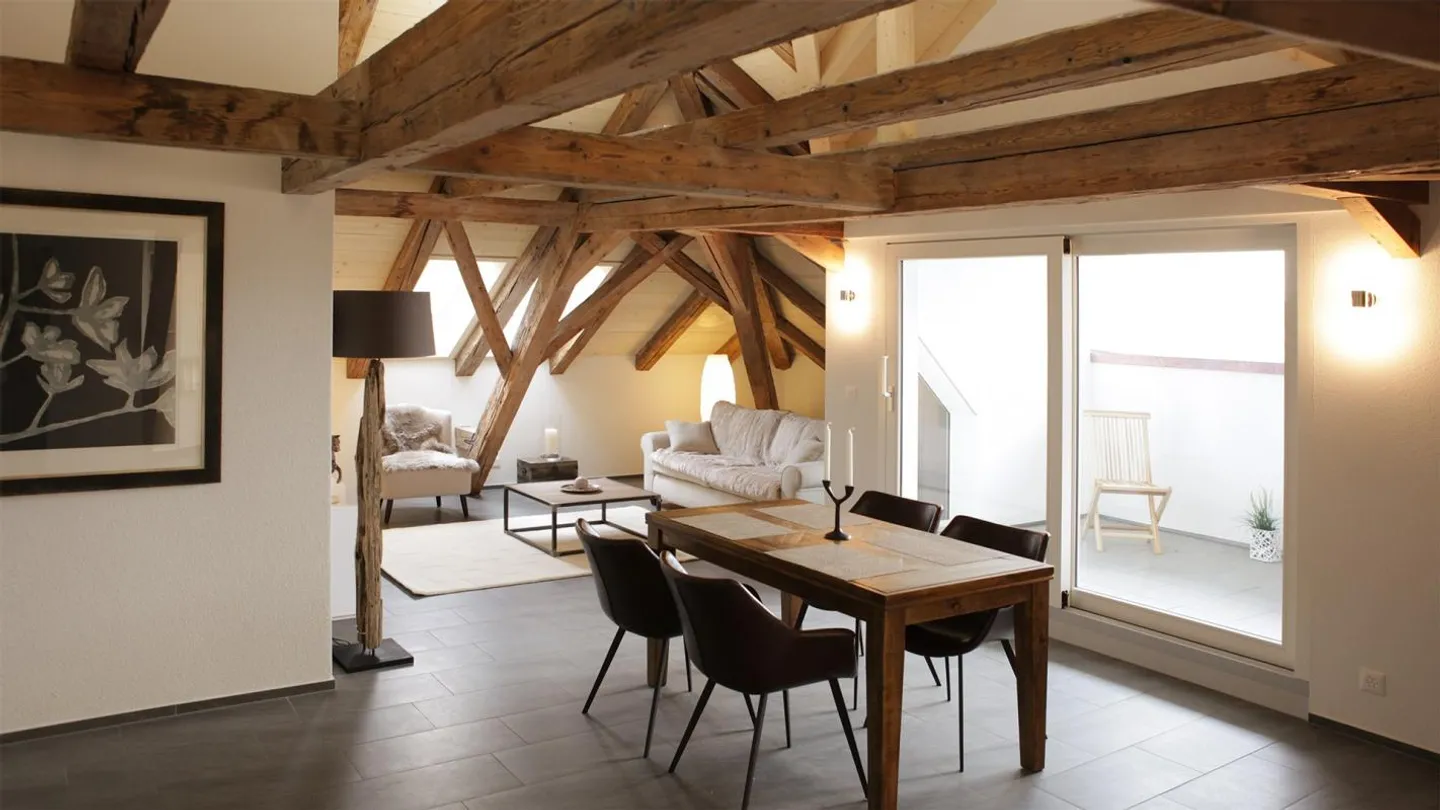 Möblierte 4.5 Zimmer-Wohnung in Sattel - Foto 9 von 11