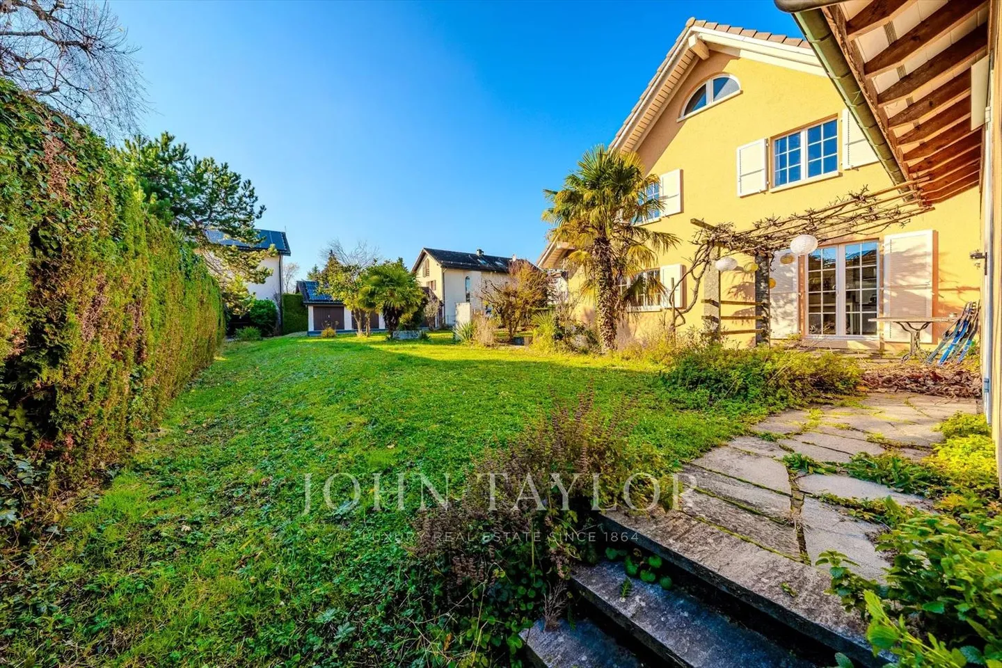 Élégante villa jumelle dans un quartier très prisé de Coppet - Photo 11 sur 12