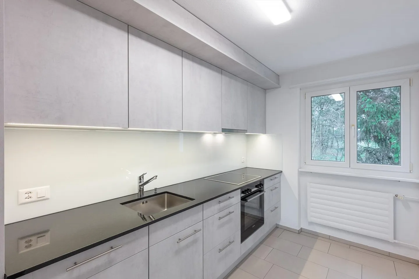 Bel appartement dans un quartier calme - Photo 1 sur 12