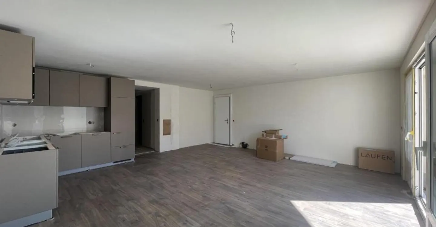 2.5 NUOVI LOCALI CON TERRAZZA - Foto 4 di 9