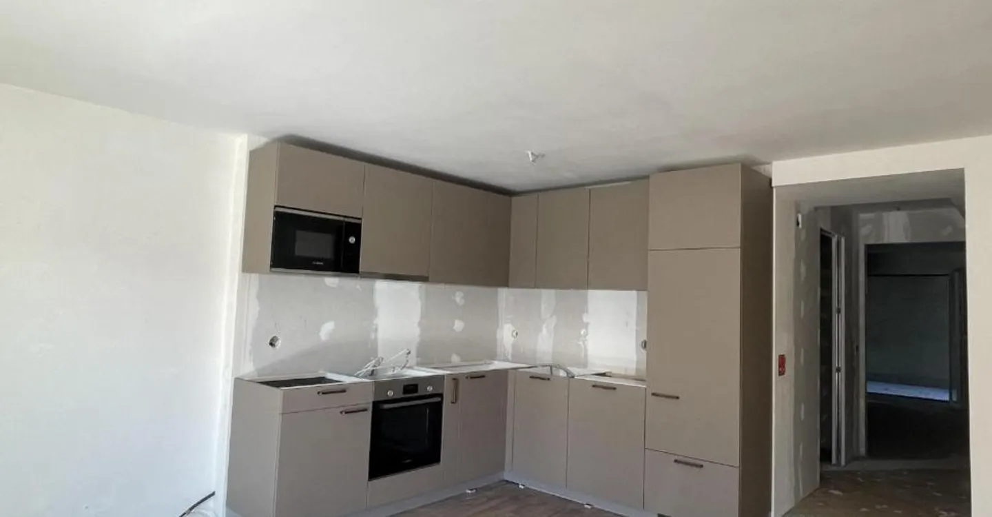 2.5 NUOVI LOCALI CON TERRAZZA - Foto 1 di 9