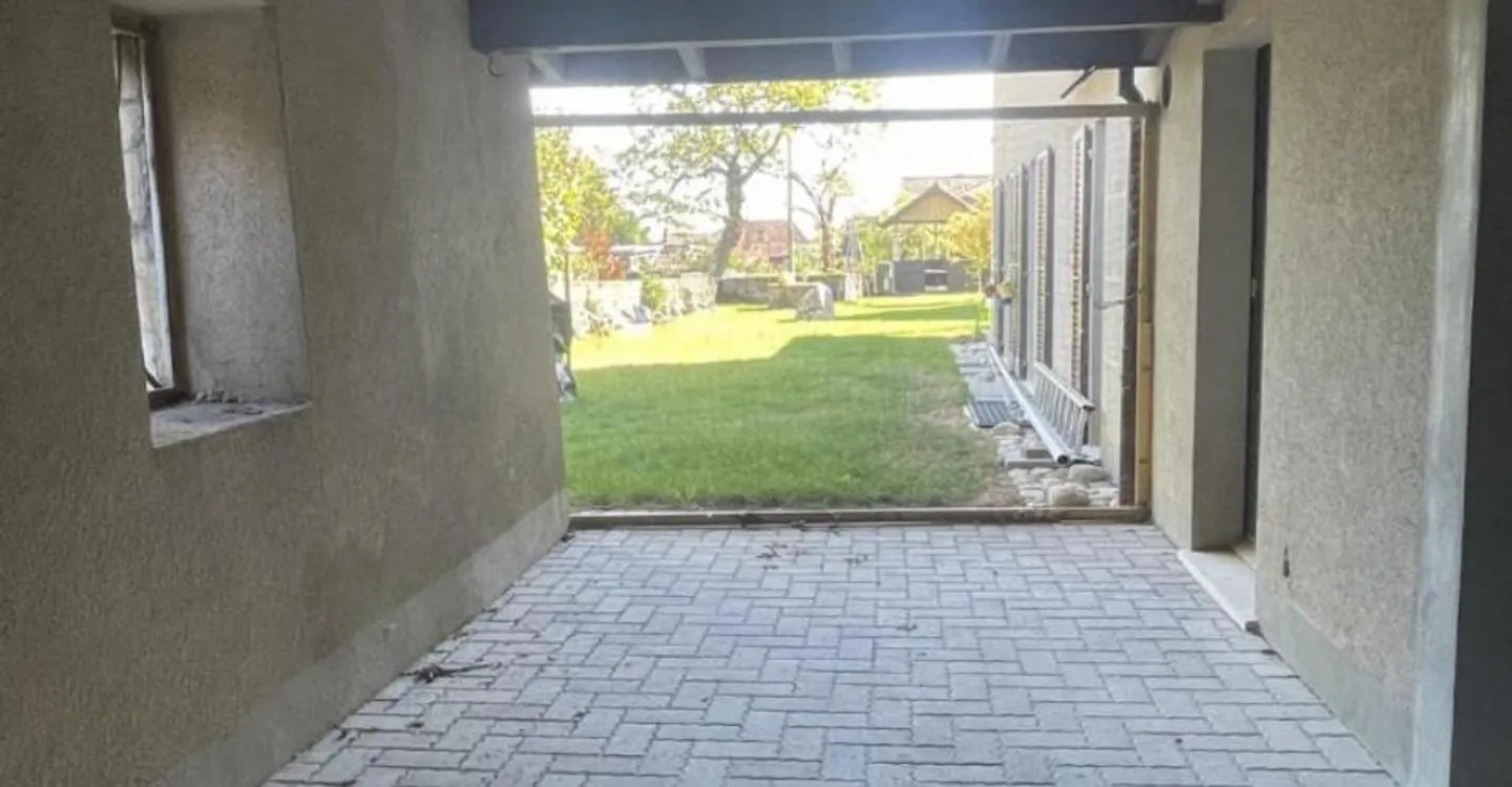 2.5 NUOVI LOCALI CON TERRAZZA - Foto 8 di 9