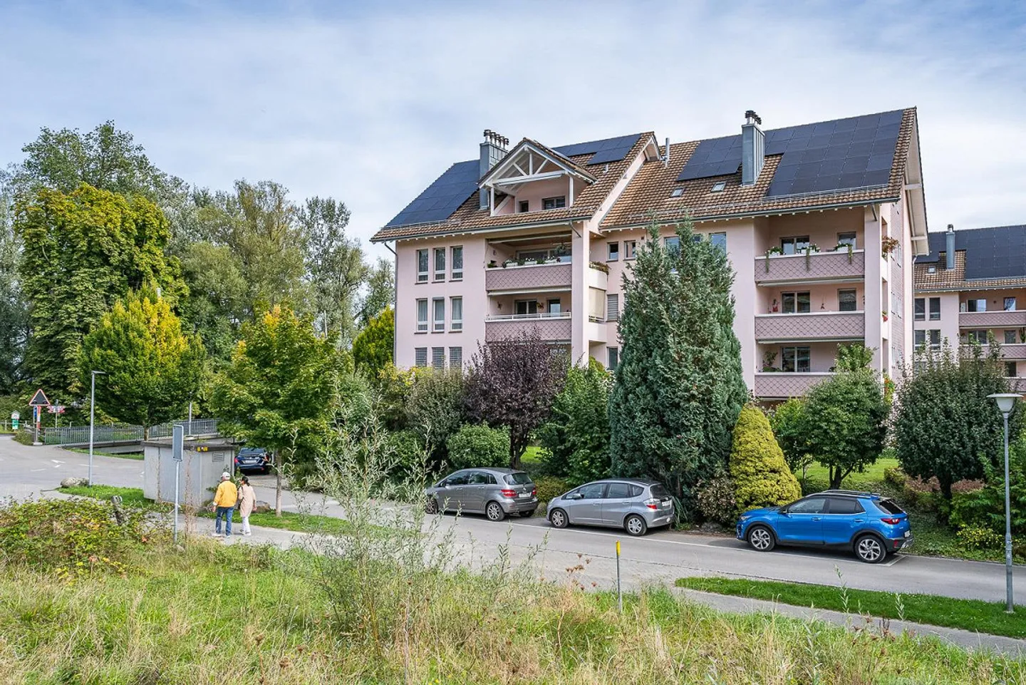 Helles Apartment am Wasser - Foto 1 von 17