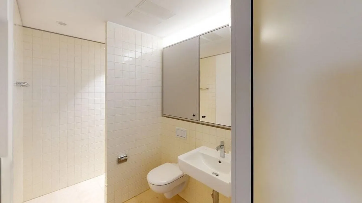 La tua nuova casa nel cuore di Glattbrugg - Foto 4 di 9