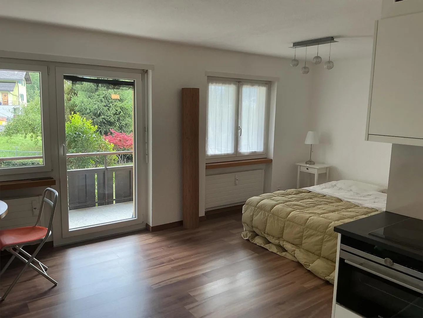 Cozy 1-room studio with balcony - Photo 1 of 2