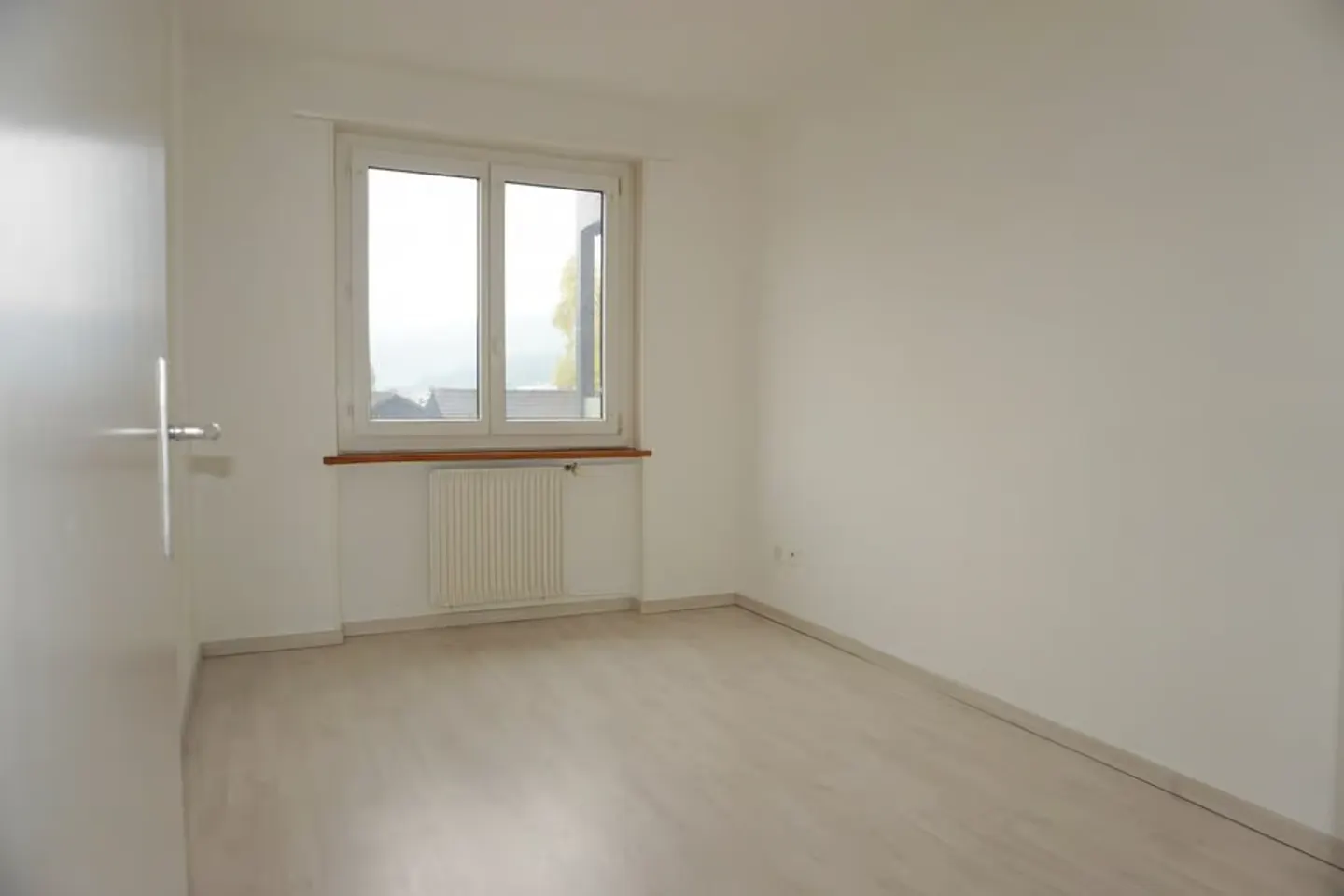 Appartement moderne avec jardin - Photo 10 sur 12