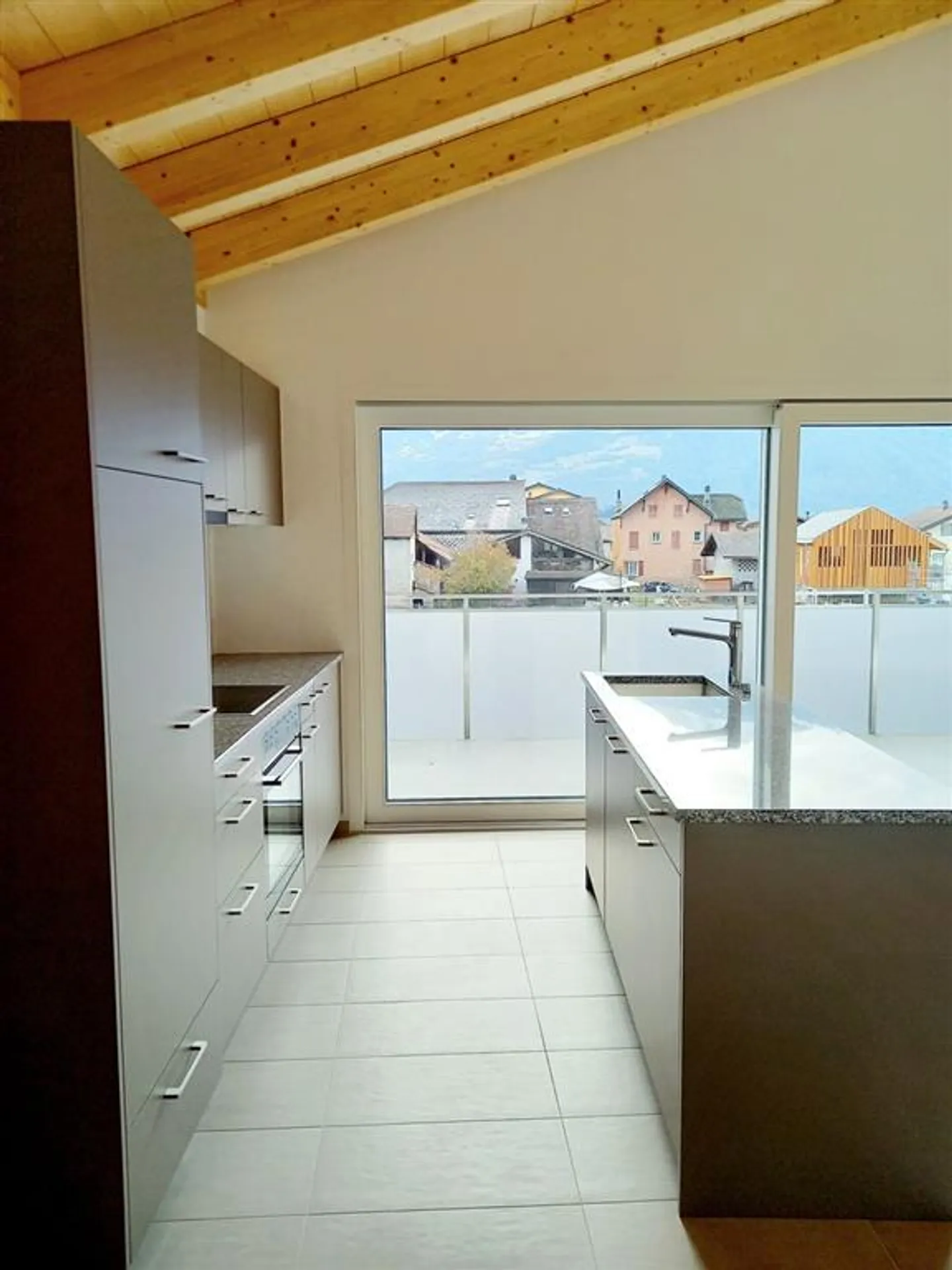 Charmantes Attique in Conthey - Foto 1 von 10