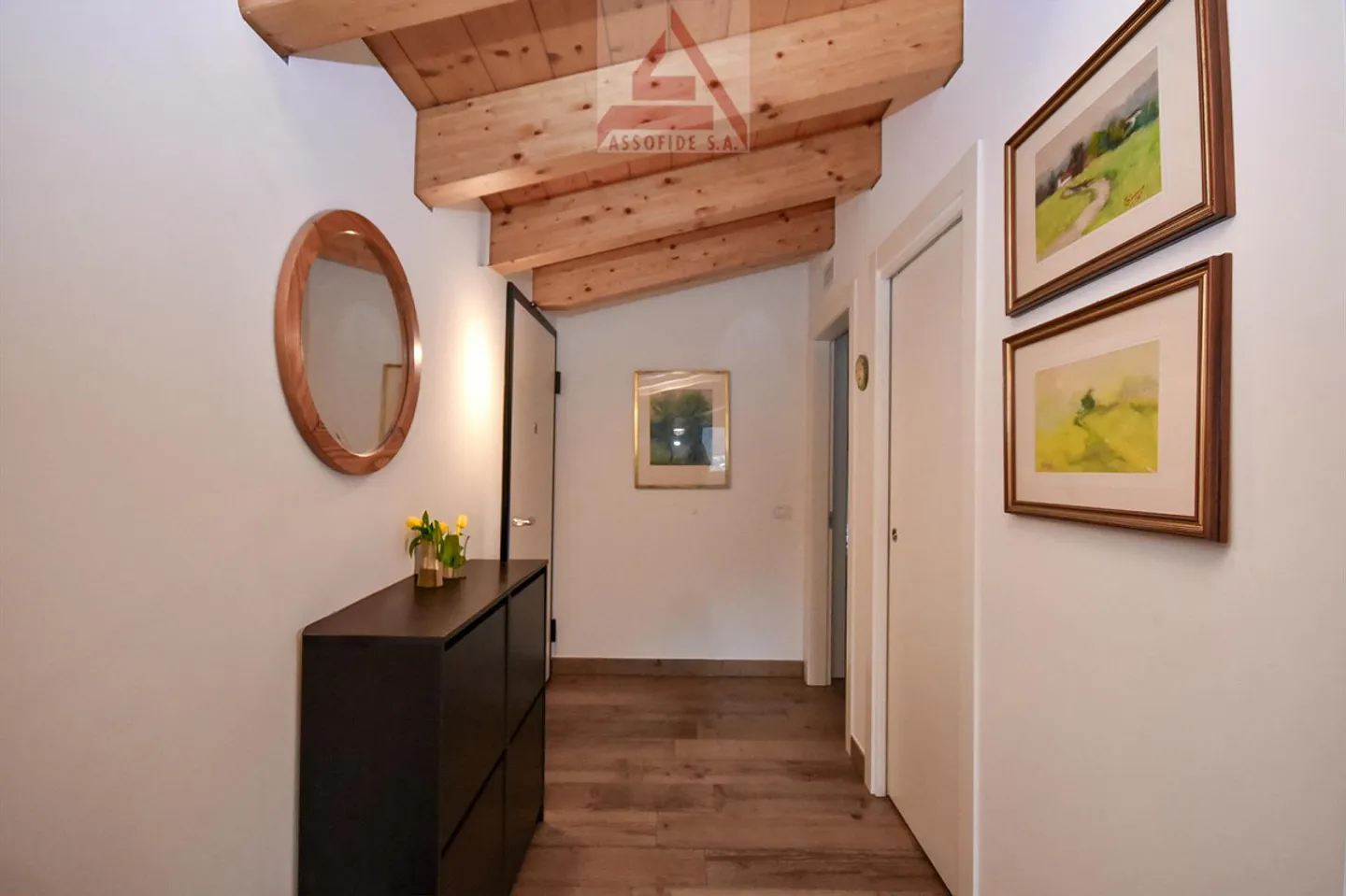 Atmosfera calda e familiare - Foto 3 di 6