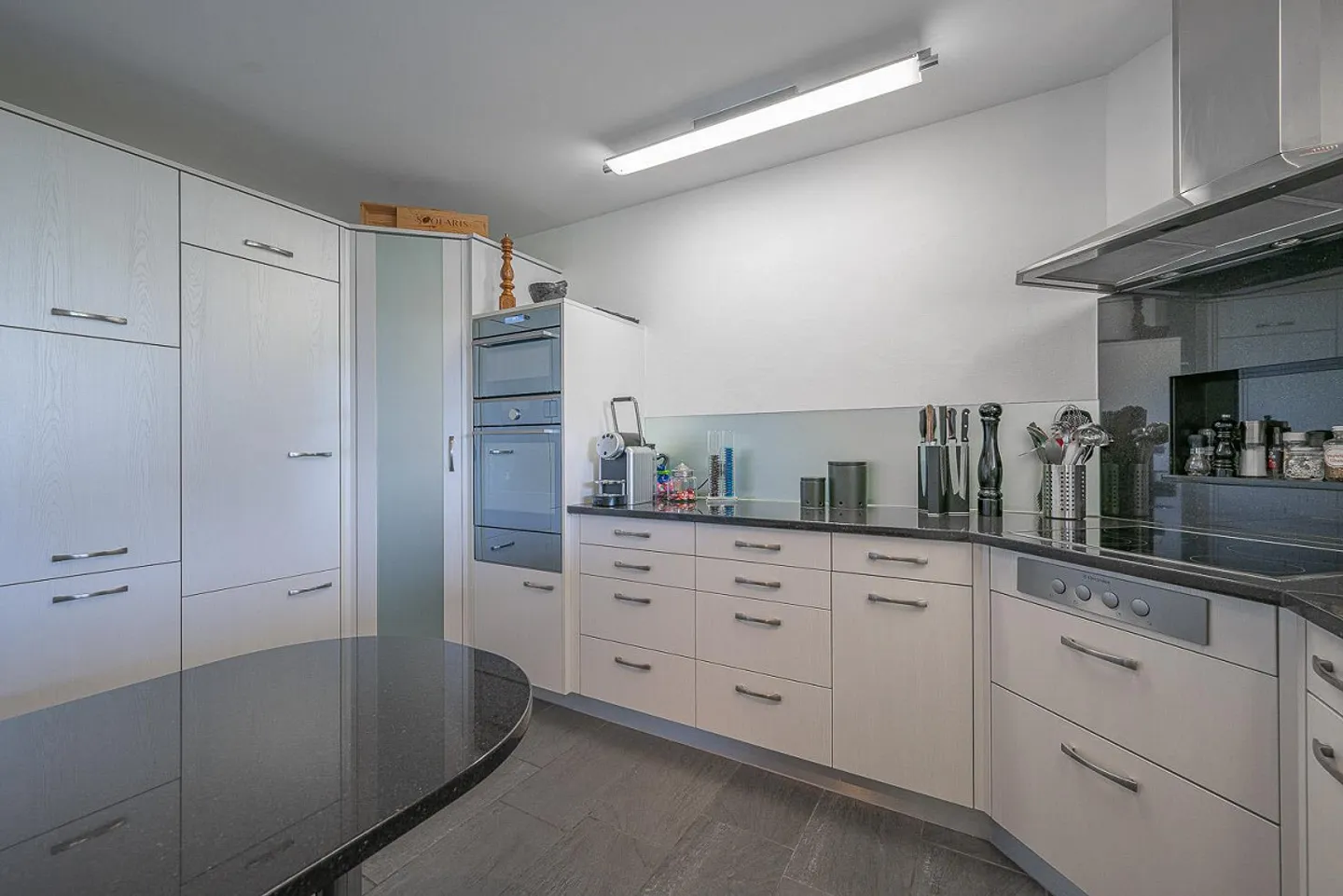 Helles Apartment am Wasser - Foto 8 von 17