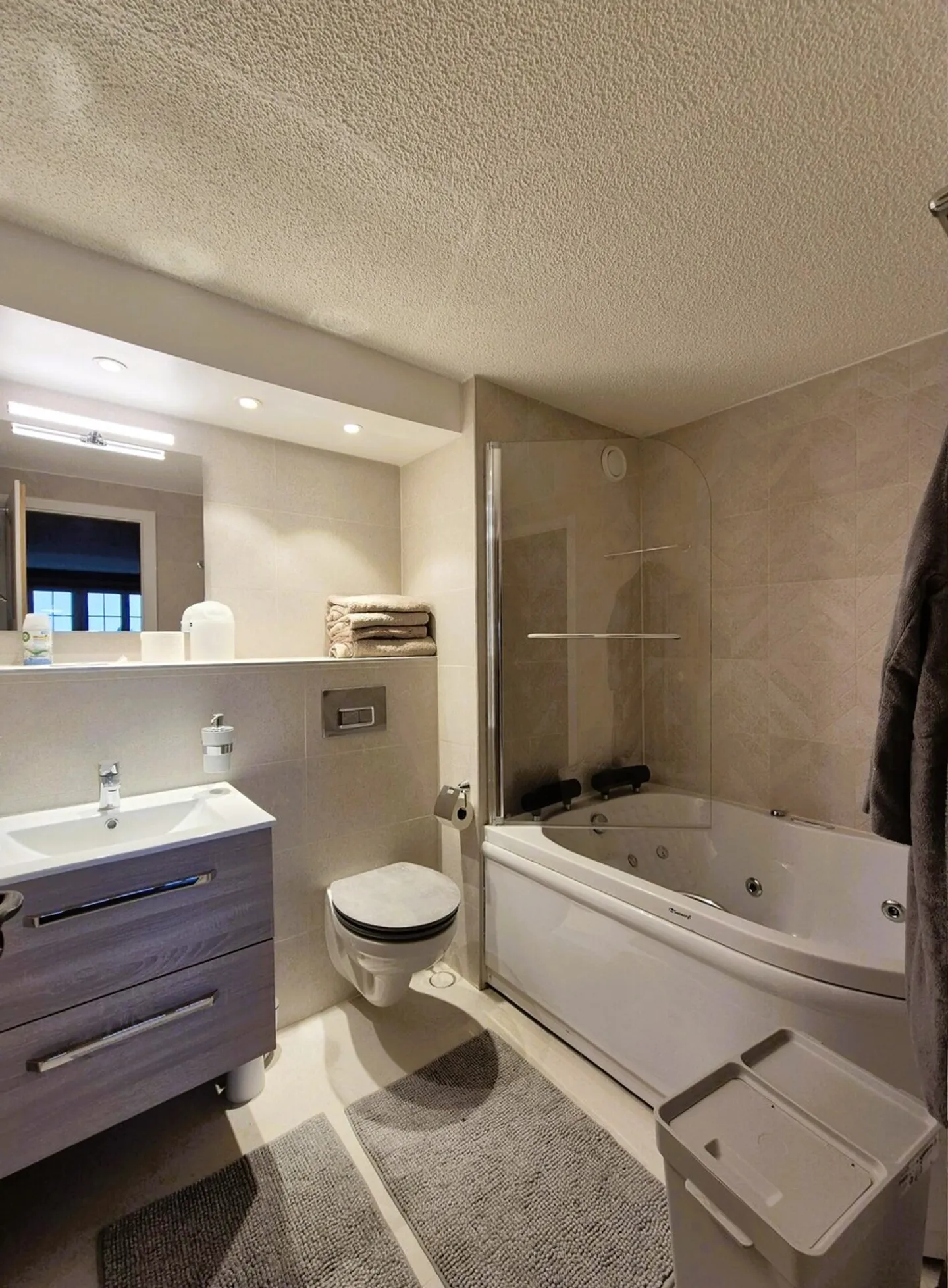 Bright 3.5-room duplex with garden, quiet and sought-after setting - Photo 10 of 10