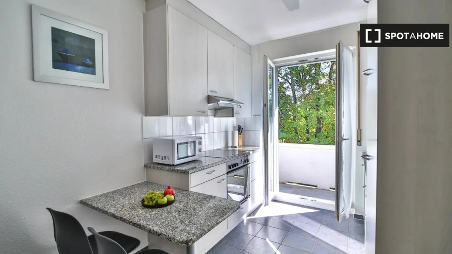 Entdecke, besichtige und miete dein neues Zuhause online mit vollem Vertrauen. - Foto 2 von 14