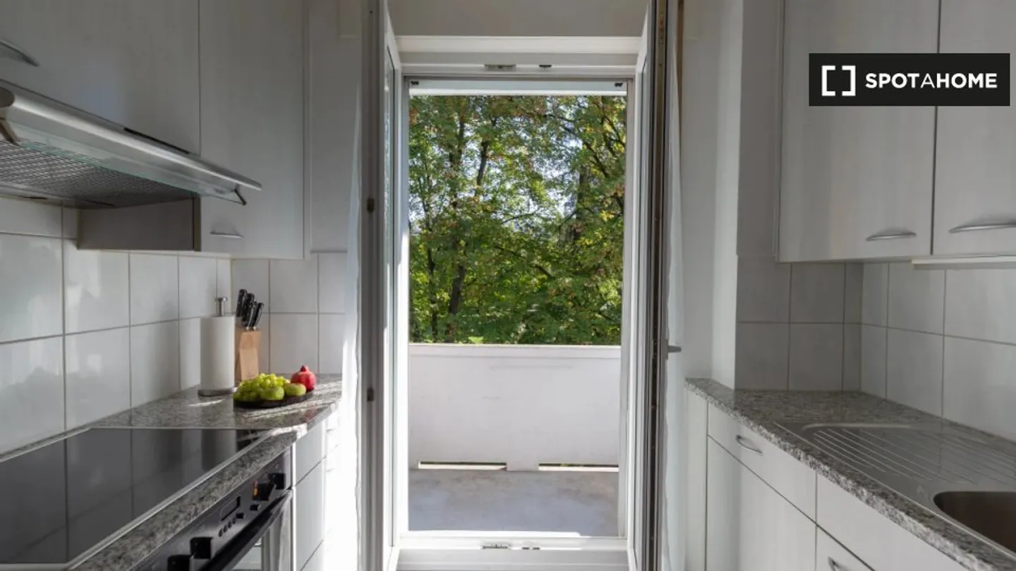 Entdecke, besichtige und miete dein neues Zuhause online mit vollem Vertrauen. - Foto 6 von 14