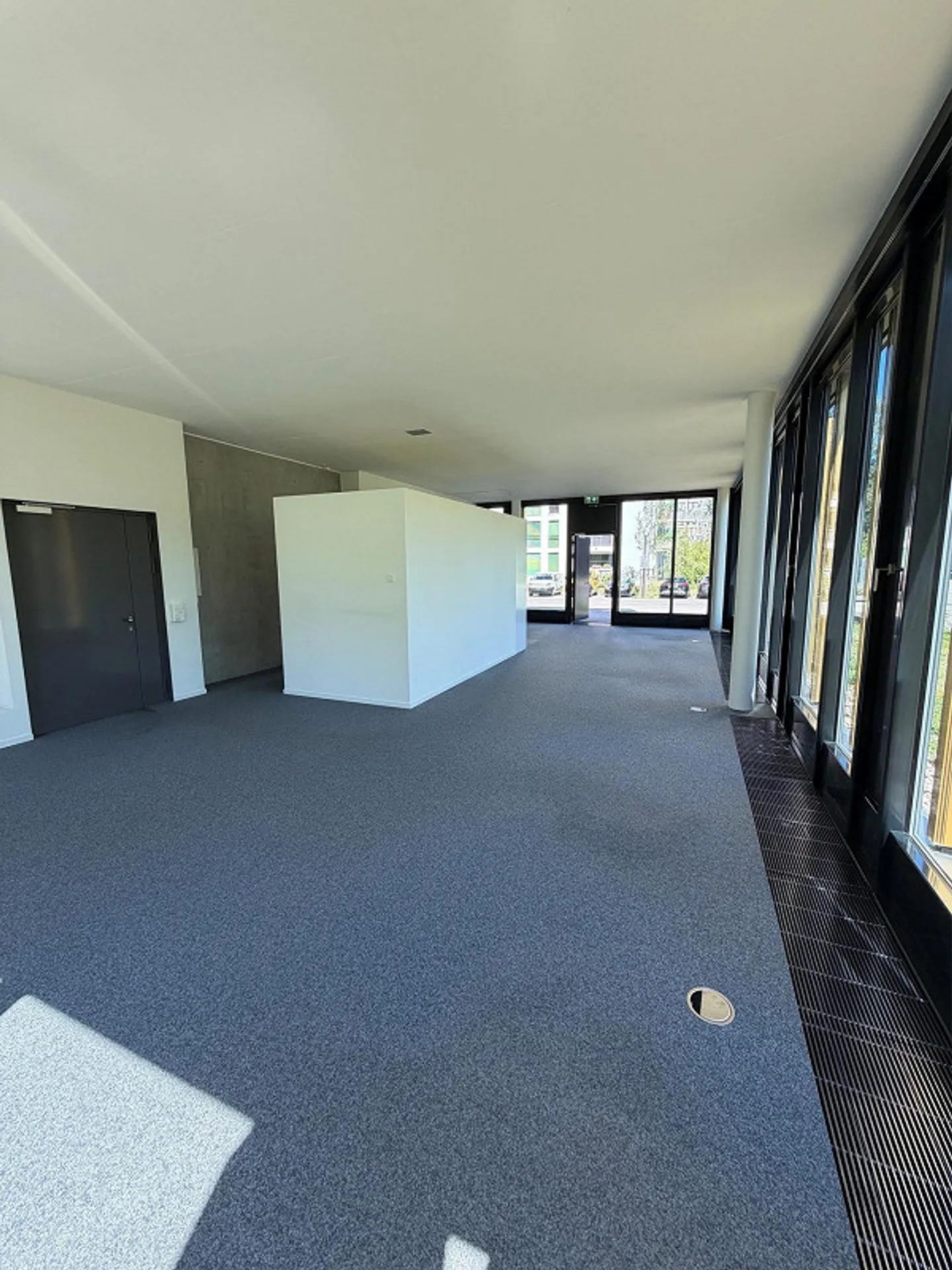 Espace commercial attrayant à Zurich Oerlikon - Photo 4 sur 6