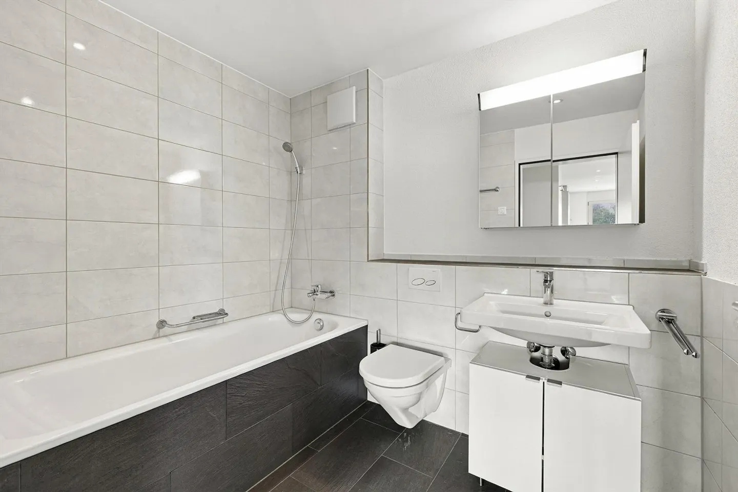 Condominio di 3,5 stanze - Foto 5 di 9