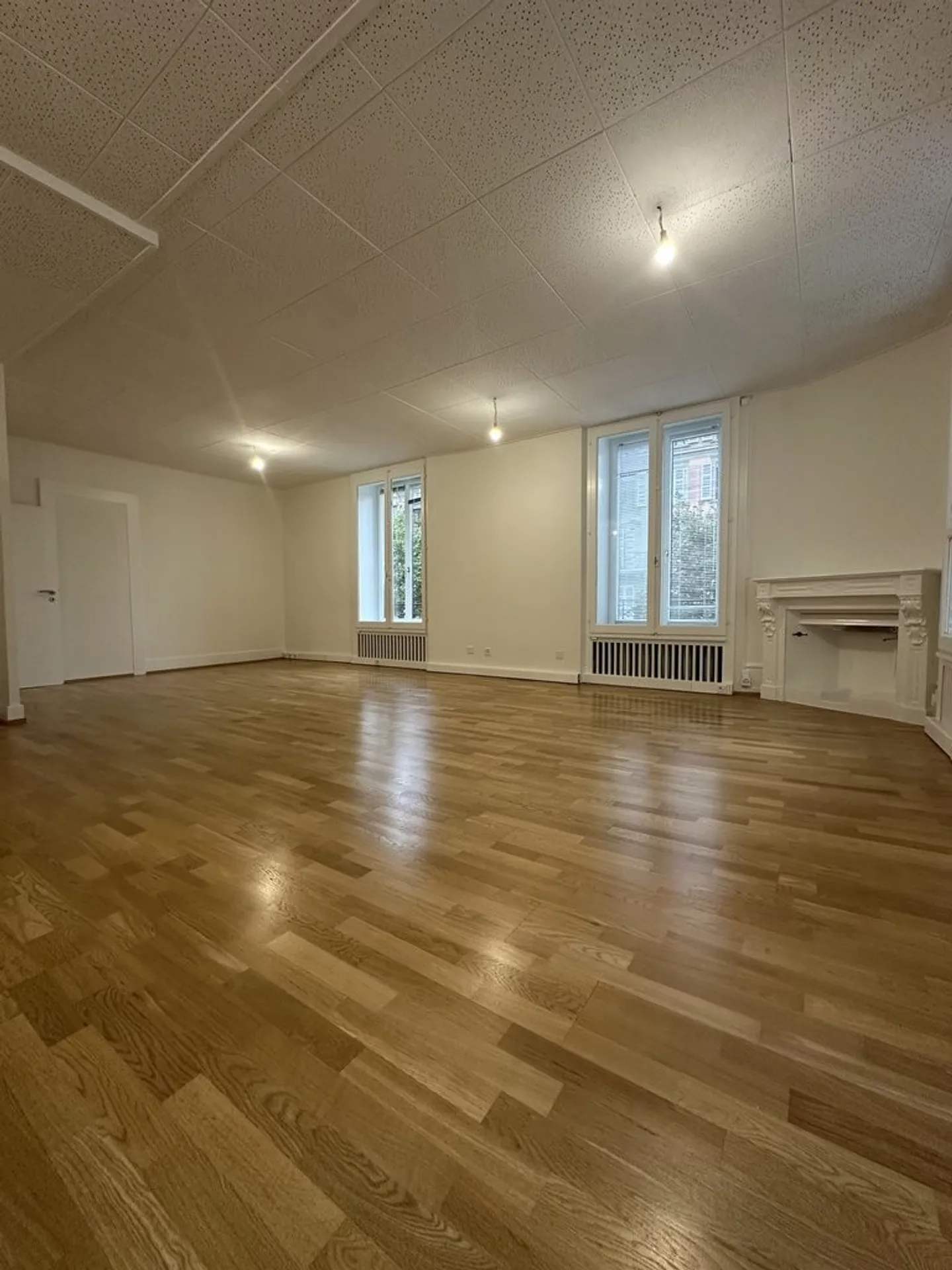 Very nice renovated offices in the Cornavin area - Photo 2 of 11