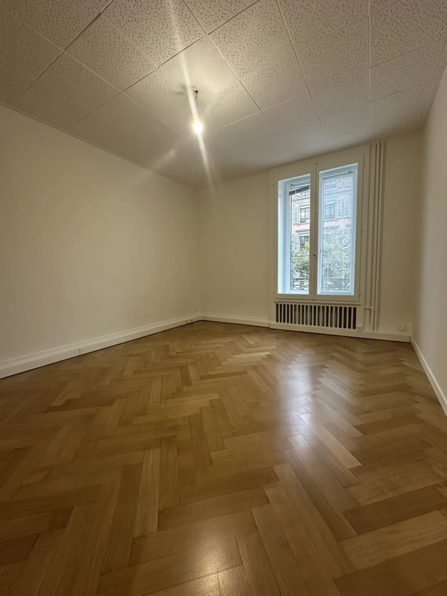 Very nice renovated offices in the Cornavin area - Photo 3 of 11