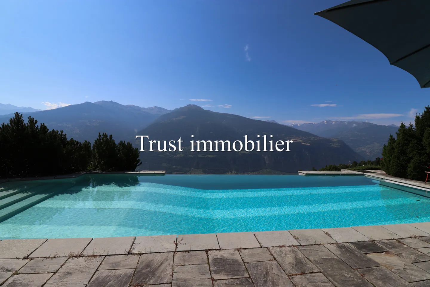 Magnificent spaces for this Villa for rent in Sergnou, Lens - Photo 11 of 29