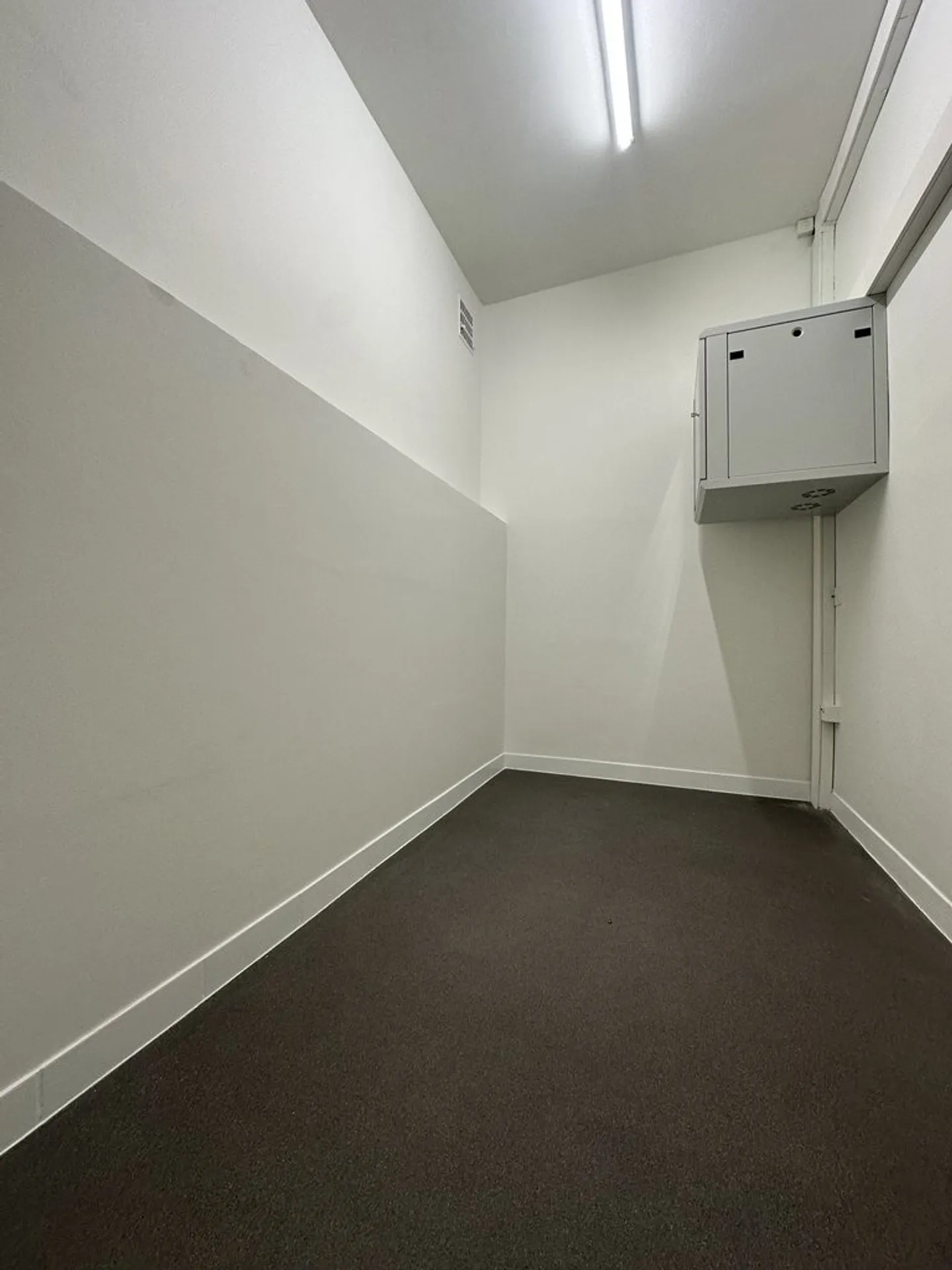 Very nice renovated offices in the Cornavin area - Photo 8 of 11