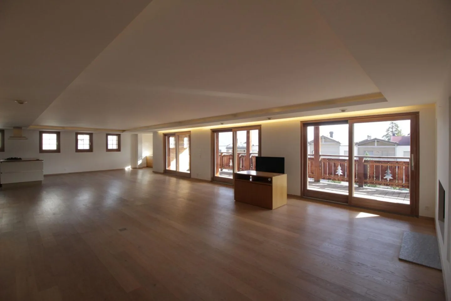 7.5-room apartment in Crans-Montana - Photo 1 of 15
