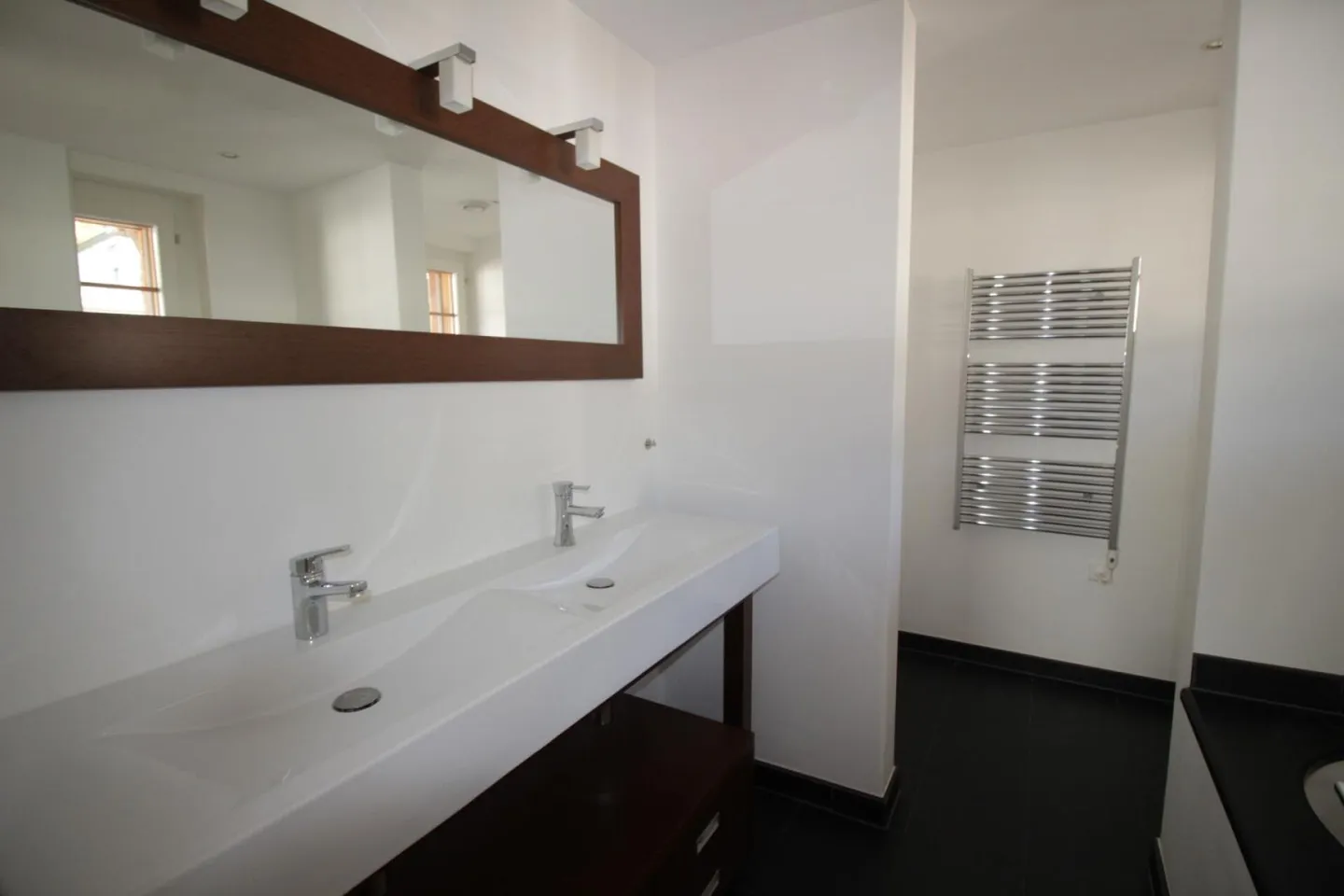 7.5-room apartment in Crans-Montana - Photo 12 of 15