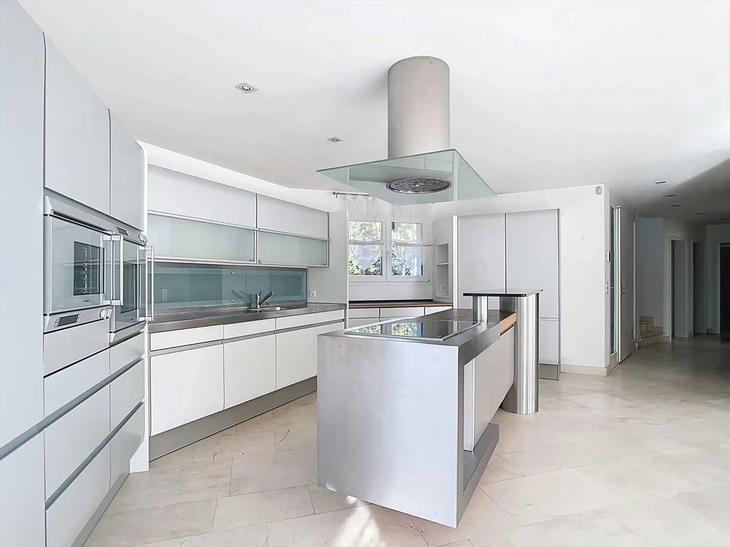 Villa 10 pièces - Photo 6 sur 13