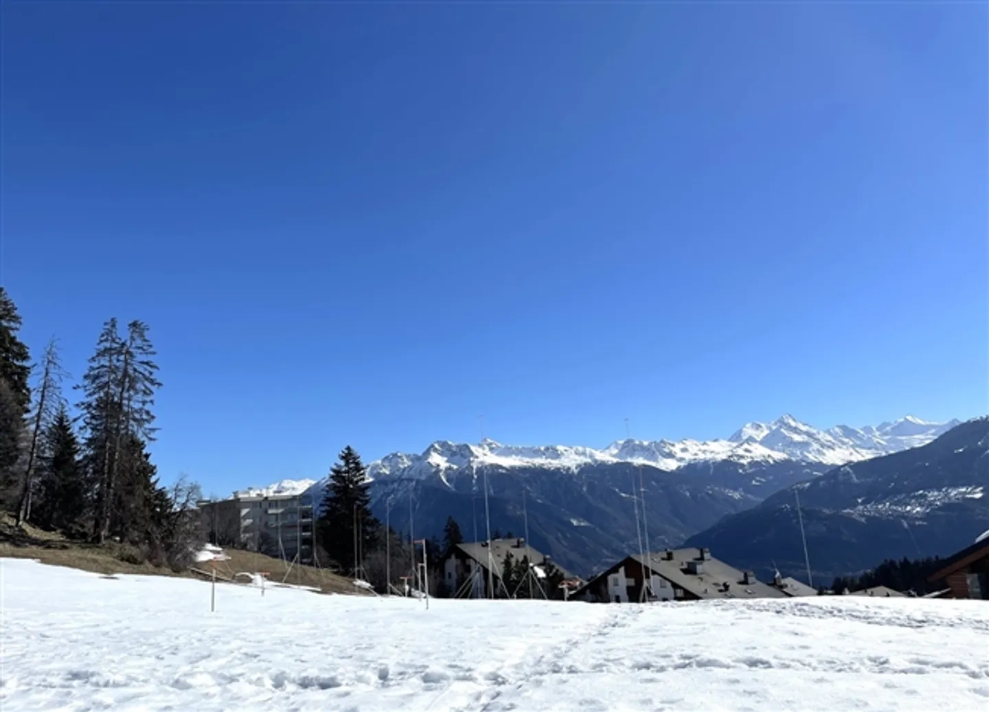 «Ihr neues Zuhause in Crans-Montana» - Foto 2 von 7