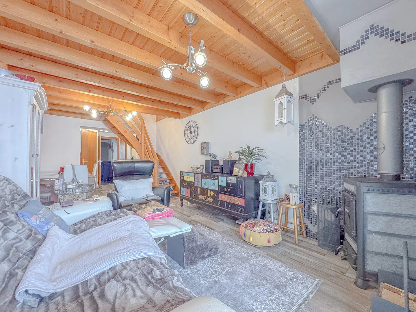 Renovierte 3-Zimmer-Duplexwohnung mit 2 Balkonen - Wunderschöner Ausblick - Foto 7 von 21