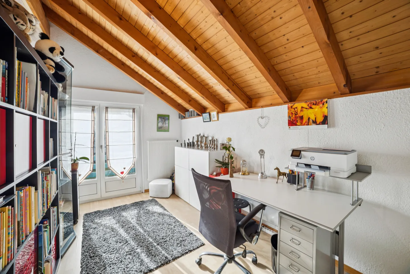 Charmante maison familiale avec jardin et 2 garages box ! - Photo 9 sur 12