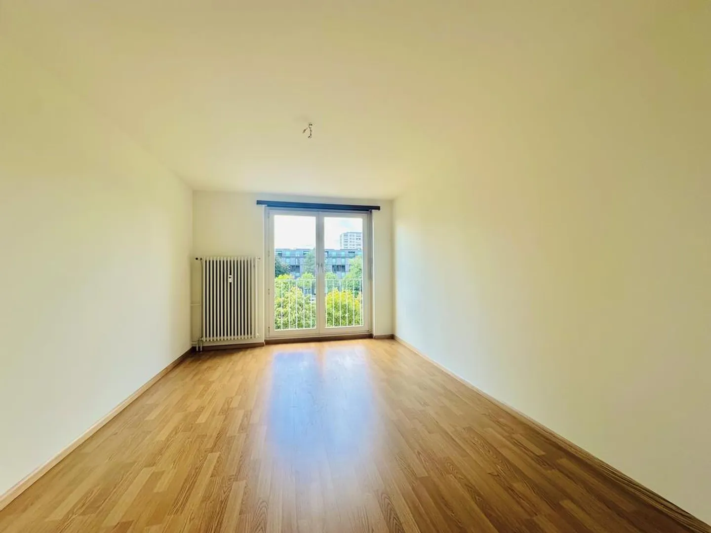 Living with a view of the Birs - attractive apartment in Birsfelden - Photo 6 of 12