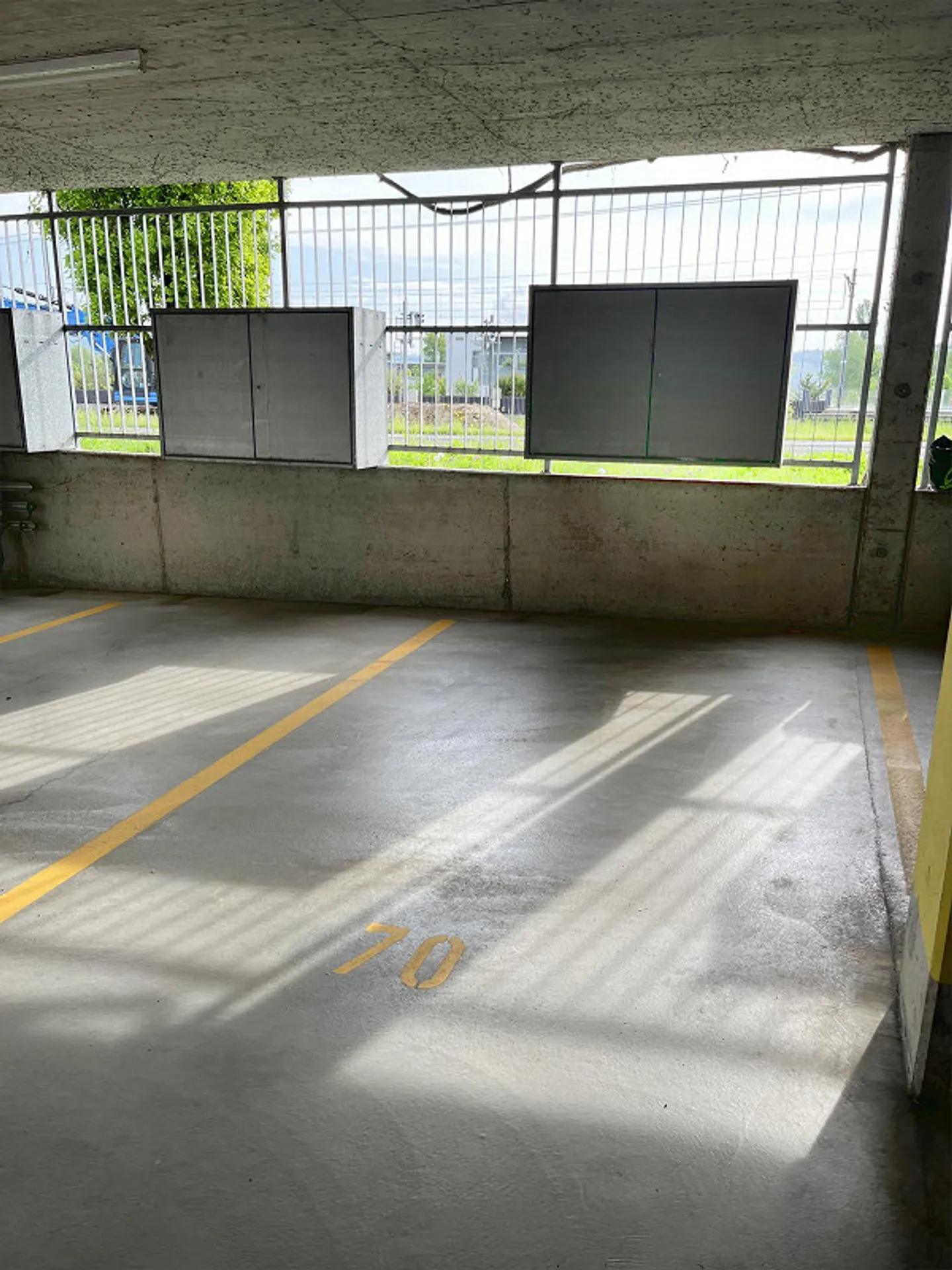 Parking space / Garage space - Photo 1 of 1
