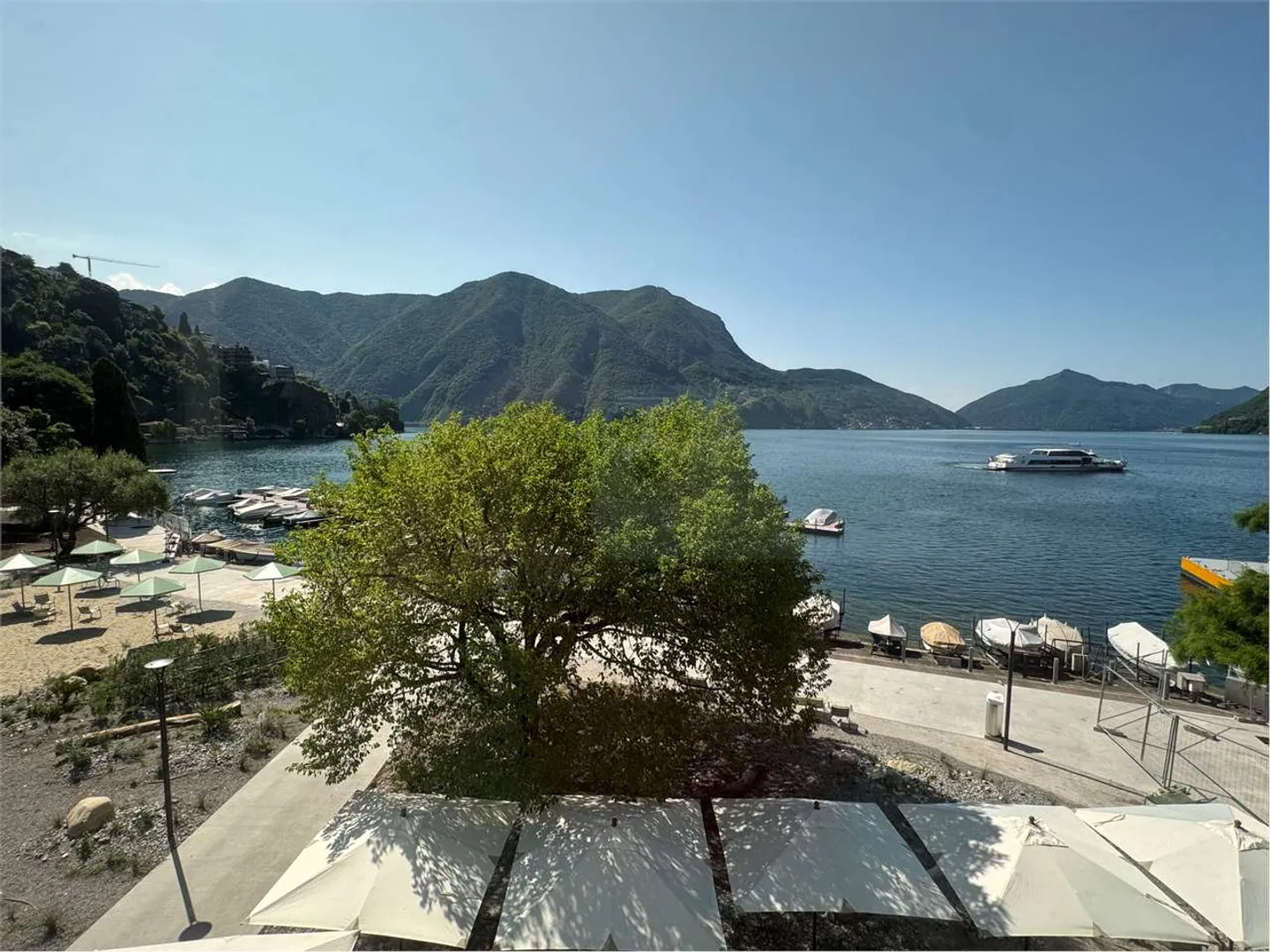 Penthouse de luxe exclusif au bord du lac de Lugano - Photo 1 sur 11