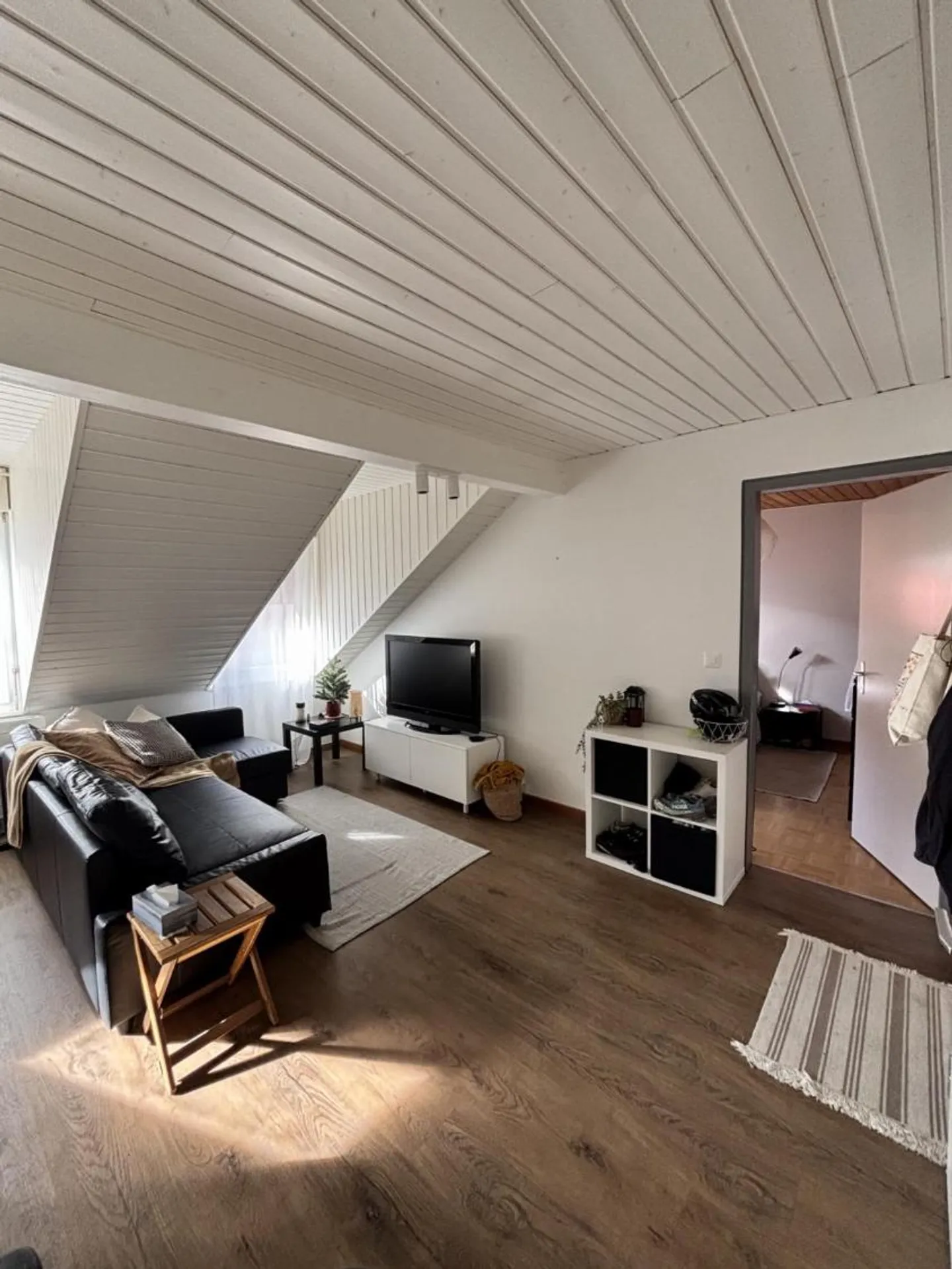 2.5 furnished rooms in the heart of Rolle - Photo 1 of 4