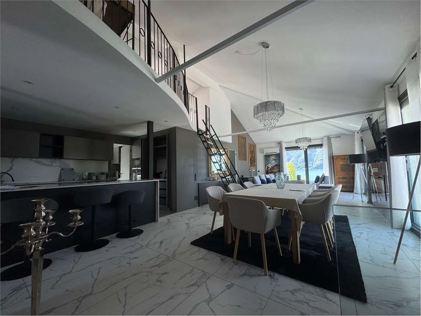 Penthouse de luxe exclusif au bord du lac de Lugano - Photo 2 sur 11