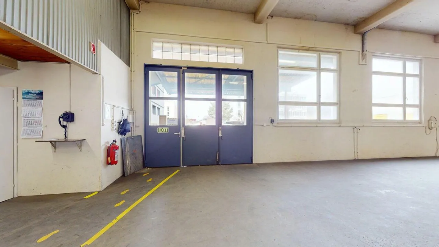 Commercial for rent, Anglikerstrasse 42 (Wohlen, Switzerland) - Foto 12 von 25