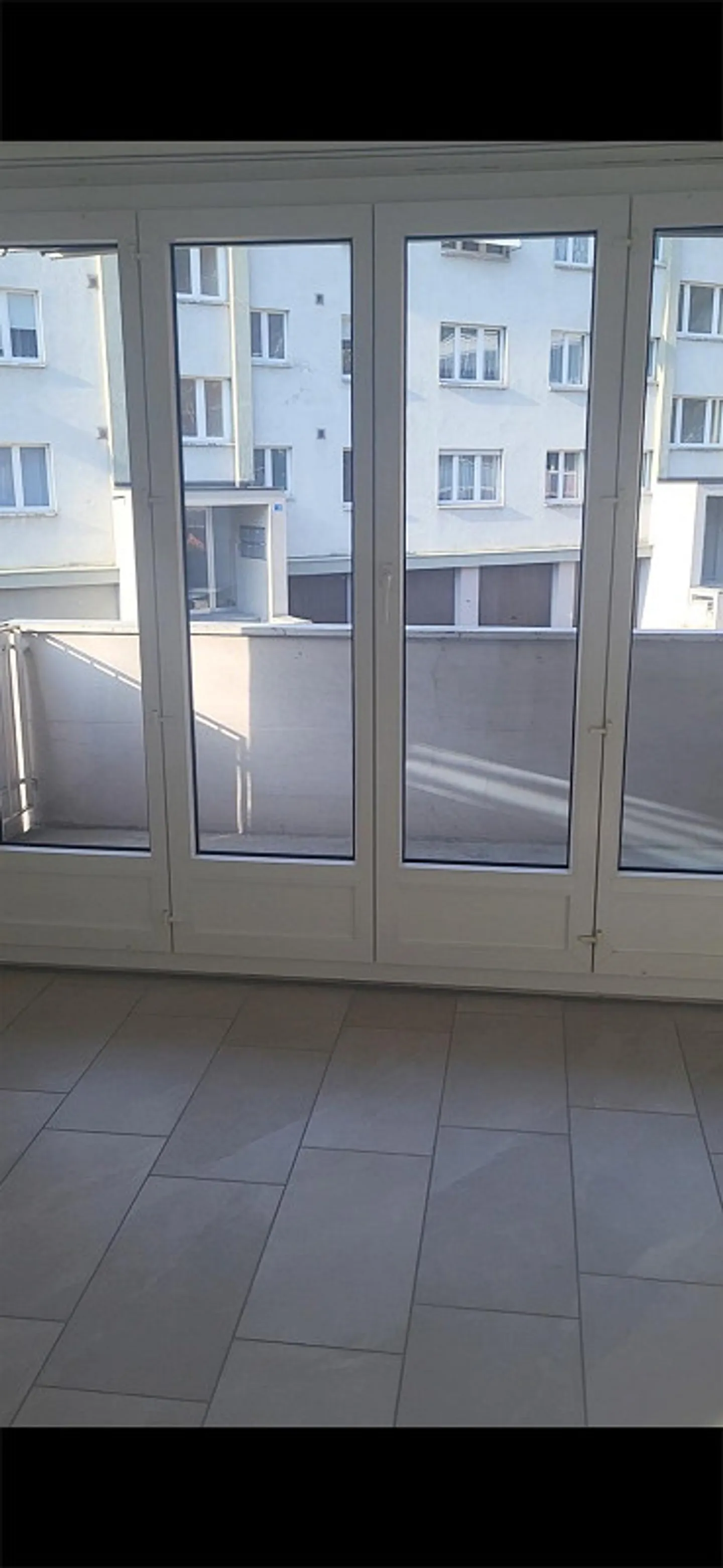 Bell'appartamento di 3.5 stanze a Domat/Ems – Cercasi nuovo inquilino - Foto 5 di 9